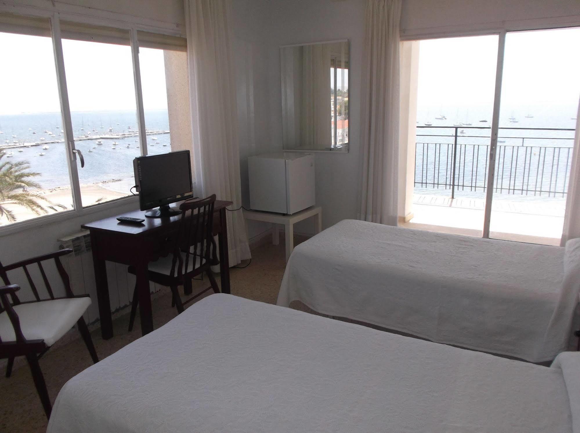 Hotel Lido سانتياغو دي لا ريبيرا المظهر الخارجي الصورة